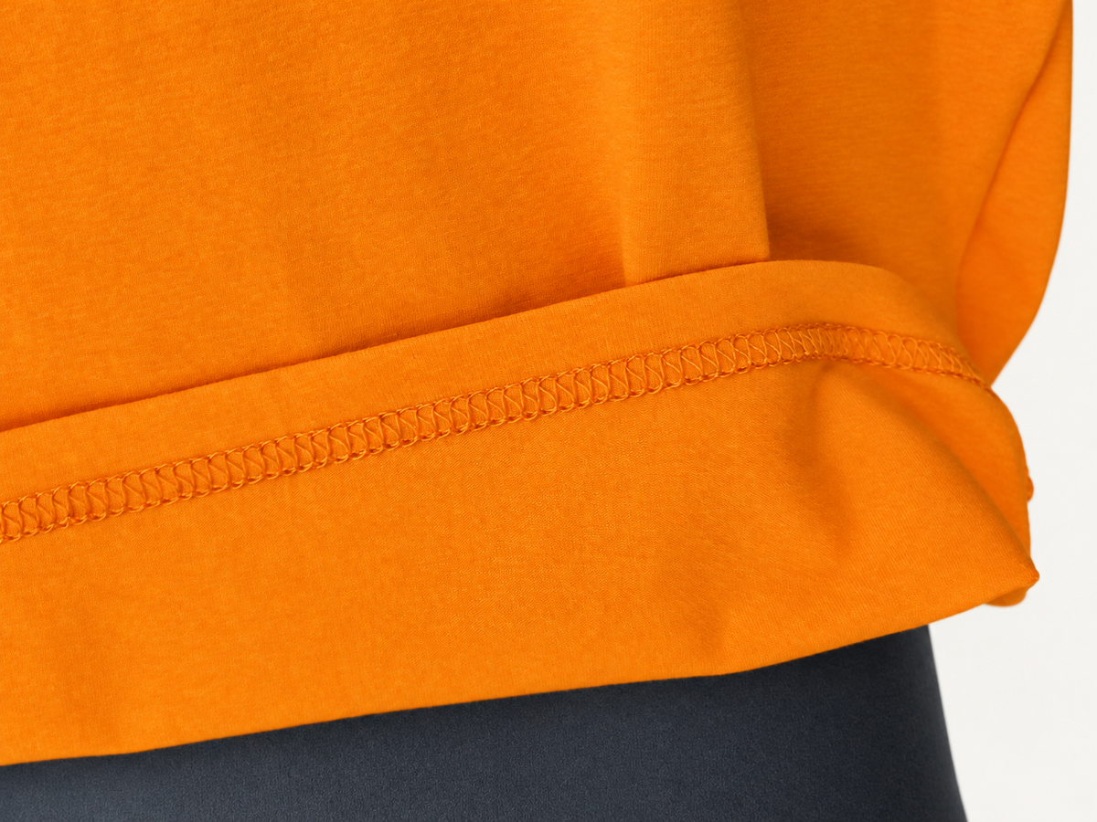 Lalesia Oversize comfort t-shirt Orange – innenseite-saum